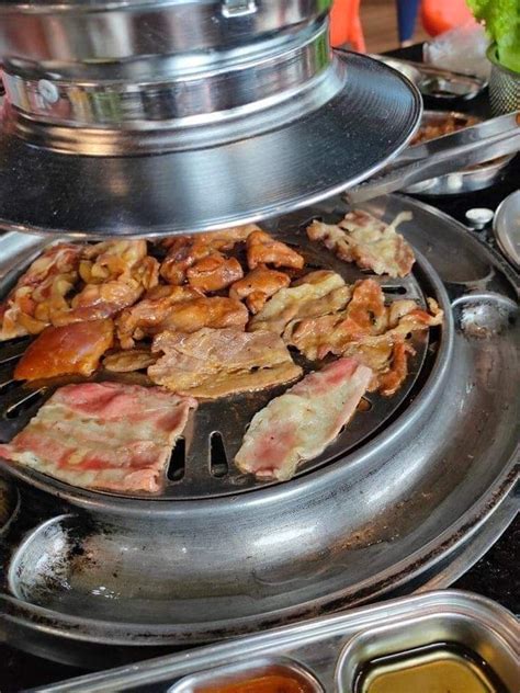 samgyupsal near sta lucia mall|THE 10 BEST Restaurants Near Sta. Lucia East Grand Mall, Cainta.